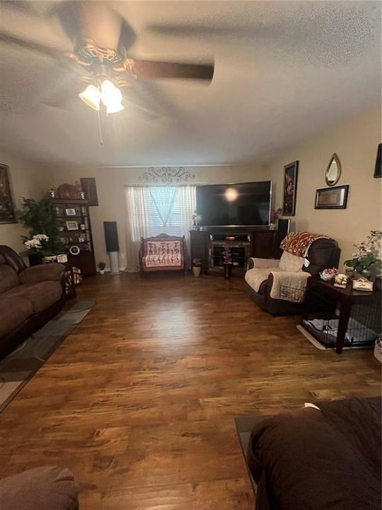 待售: $519,000 (3 贝兹, 3 浴室, 2009 平方英尺)