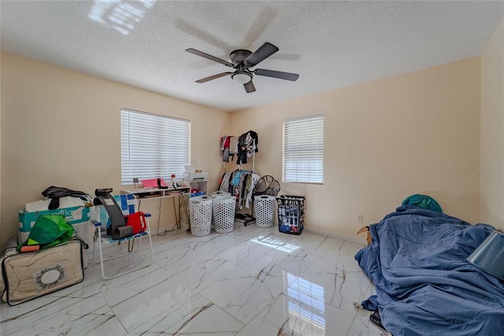 For Sale: $600,000 (4 beds, 2 baths, 1803 Square Feet)