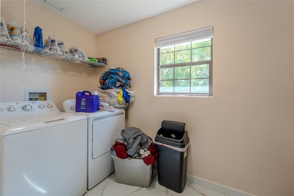 For Sale: $600,000 (4 beds, 2 baths, 1803 Square Feet)