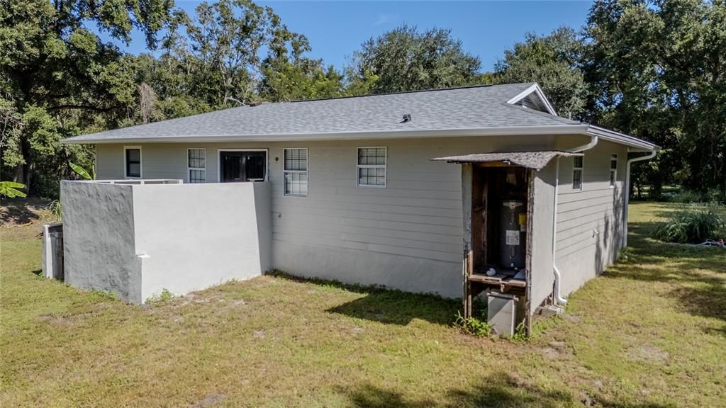 For Sale: $600,000 (4 beds, 2 baths, 1803 Square Feet)