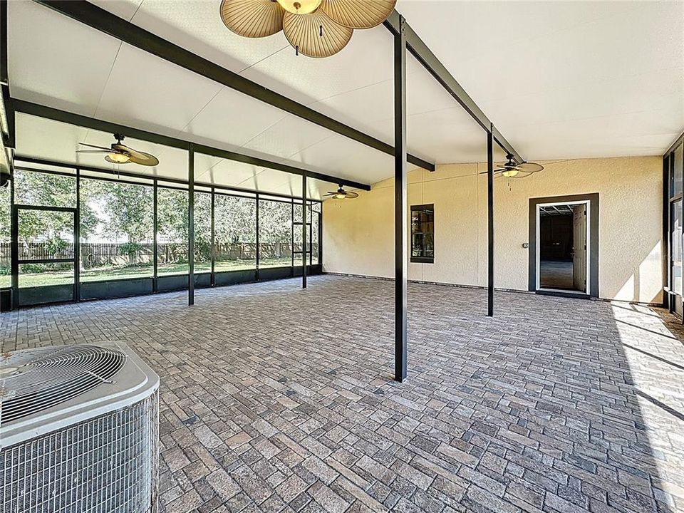 待售: $649,000 (3 贝兹, 2 浴室, 2145 平方英尺)