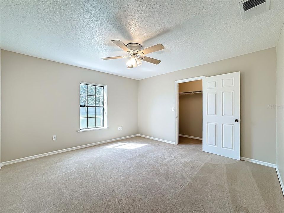 待售: $649,000 (3 贝兹, 2 浴室, 2145 平方英尺)