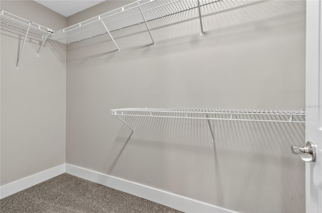 На продажу: $447,000 (3 спален, 2 ванн, 2030 Квадратных фут)