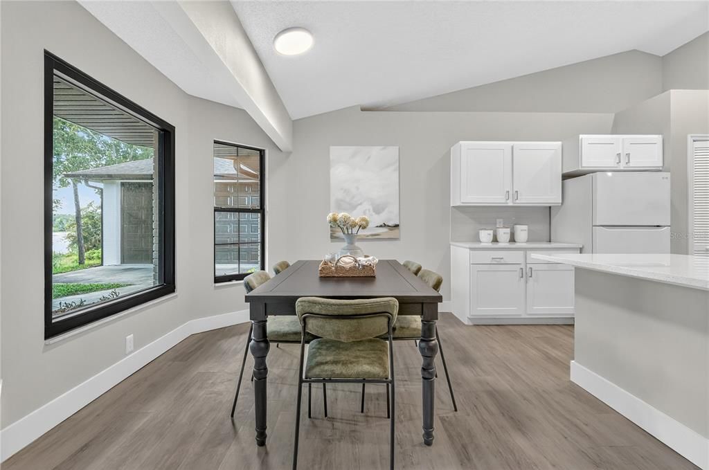 На продажу: $447,000 (3 спален, 2 ванн, 2030 Квадратных фут)