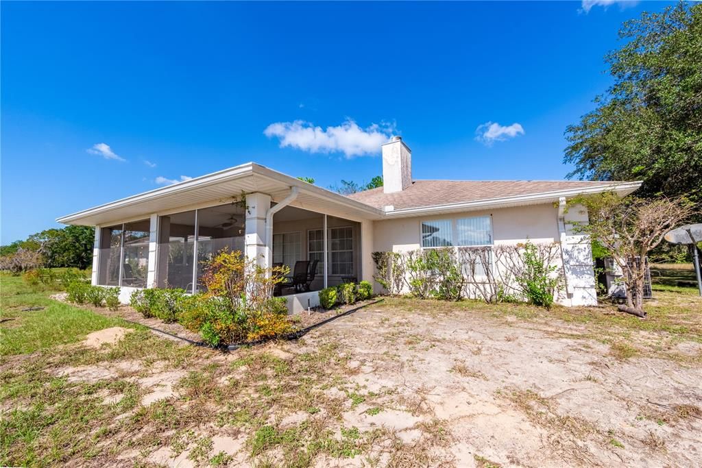 For Sale: $380,000 (3 beds, 2 baths, 2475 Square Feet)