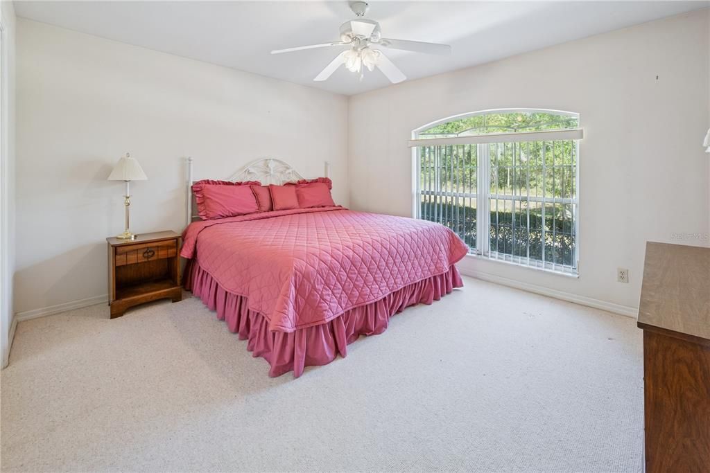 For Sale: $380,000 (3 beds, 2 baths, 2475 Square Feet)