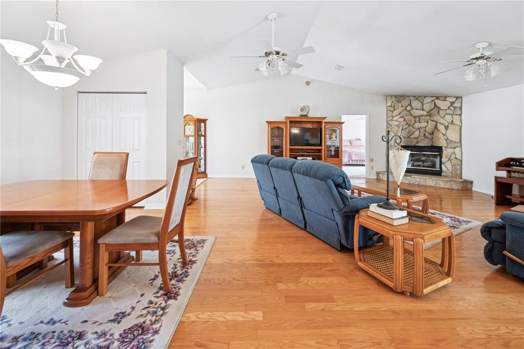 For Sale: $380,000 (3 beds, 2 baths, 2475 Square Feet)