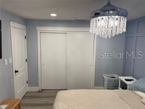 For Sale: $349,000 (2 beds, 1 baths, 825 Square Feet)