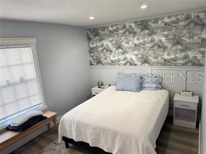 For Sale: $349,000 (2 beds, 1 baths, 825 Square Feet)