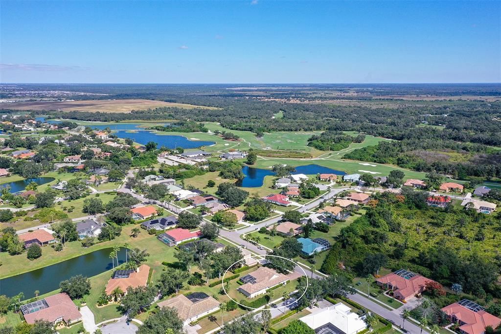 For Sale: $950,000 (4 beds, 3 baths, 3065 Square Feet)