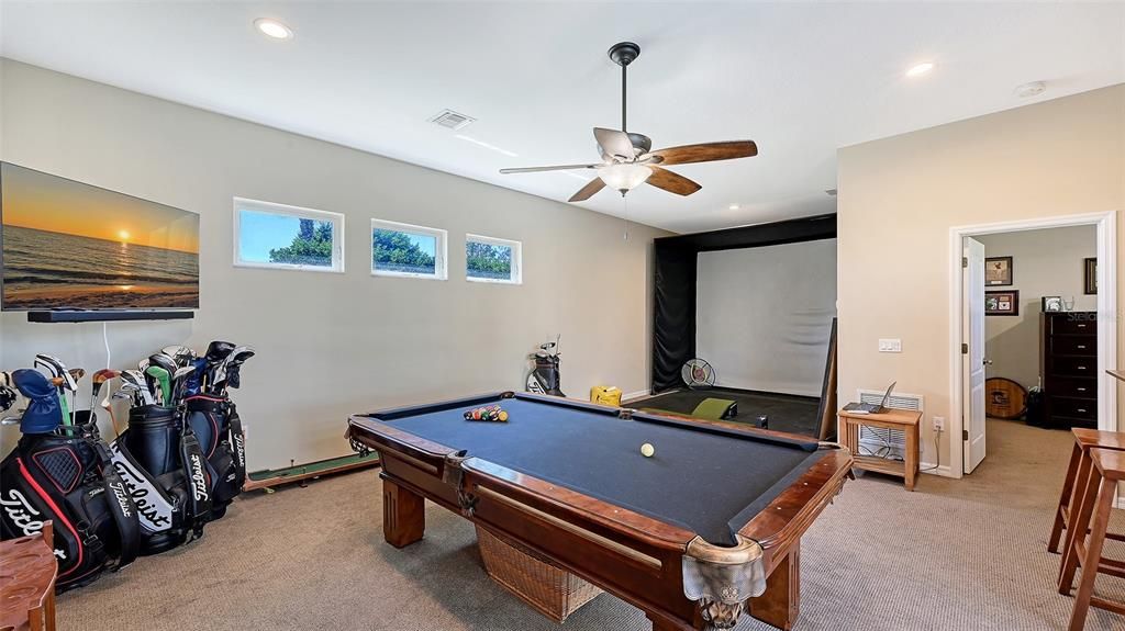 For Sale: $950,000 (4 beds, 3 baths, 3065 Square Feet)