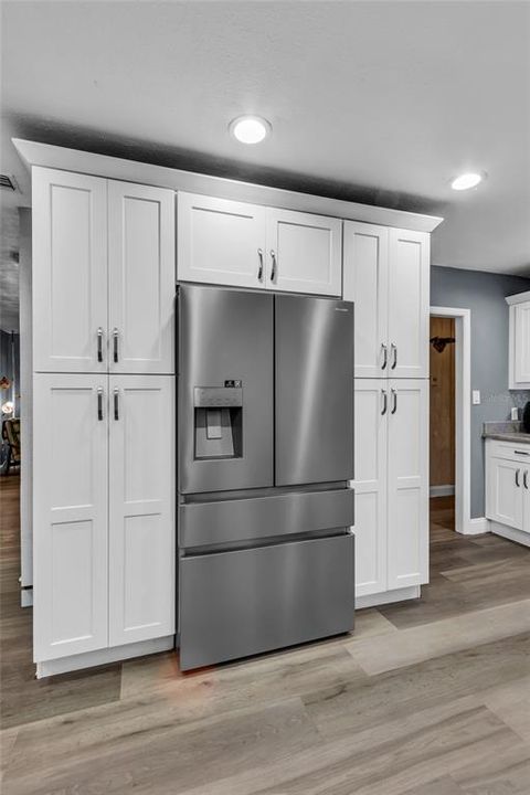 For Sale: $554,900 (3 beds, 1 baths, 1400 Square Feet)