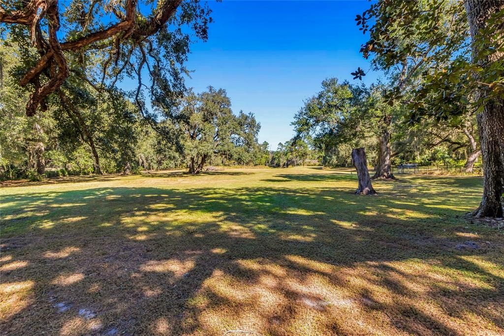 For Sale: $554,900 (3 beds, 1 baths, 1400 Square Feet)