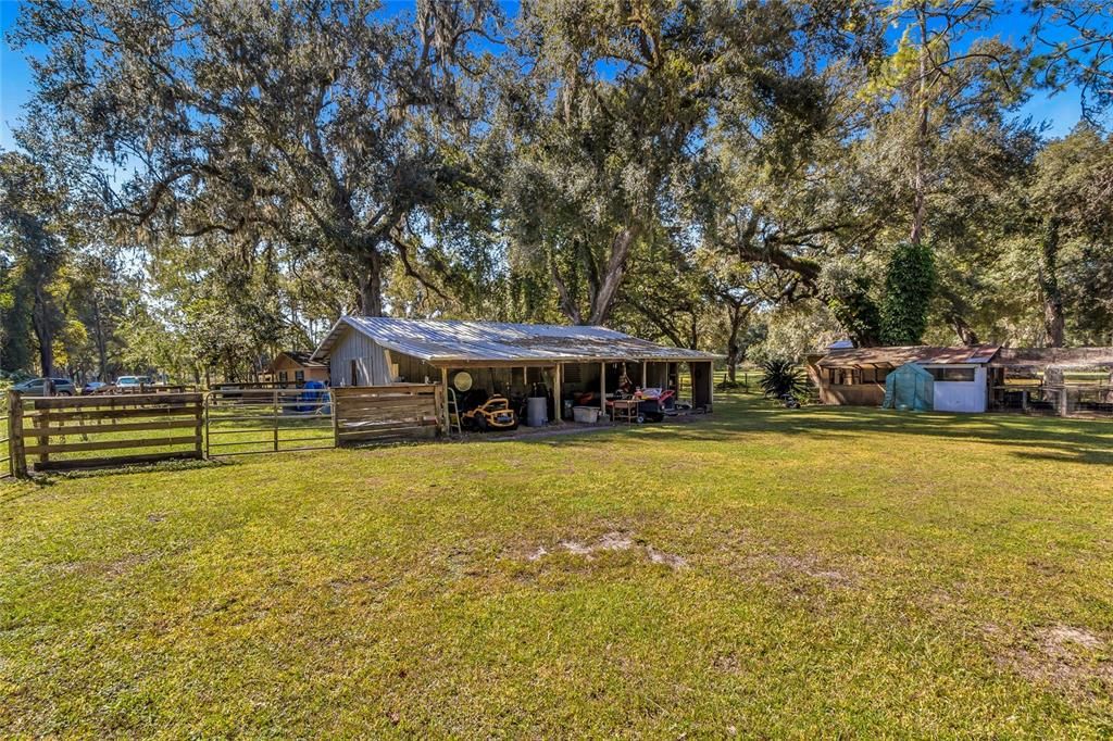 For Sale: $554,900 (3 beds, 1 baths, 1400 Square Feet)