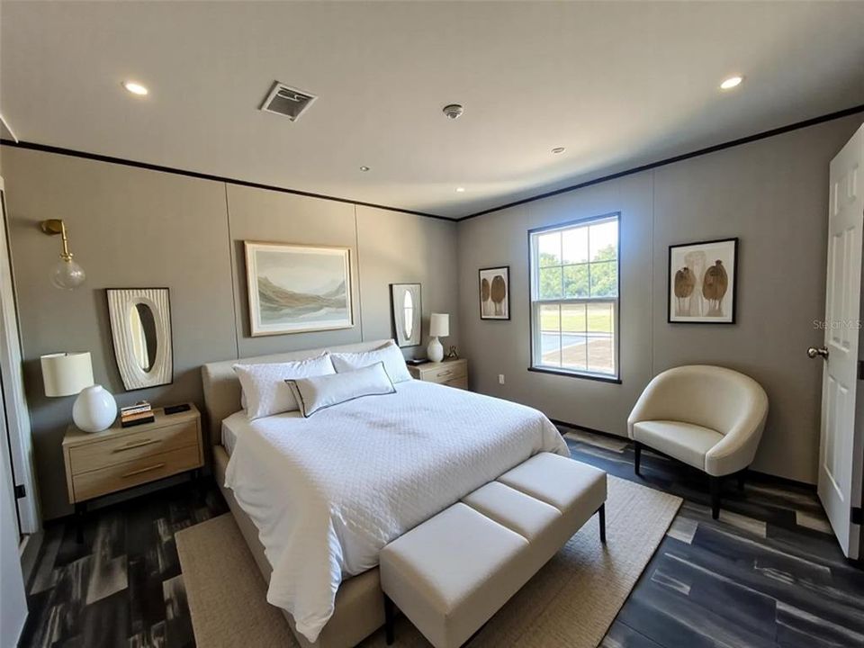 待售: $229,000 (3 贝兹, 2 浴室, 1067 平方英尺)