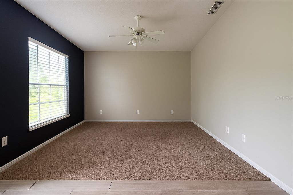 For Rent: $1,950 (3 beds, 2 baths, 2039 Square Feet)