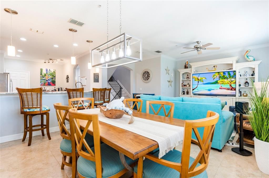 En Venta: $1,250,000 (3 camas, 3 baños, 2873 Pies cuadrados)