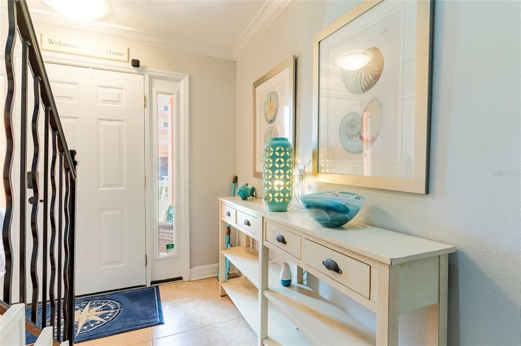 En Venta: $1,250,000 (3 camas, 3 baños, 2873 Pies cuadrados)