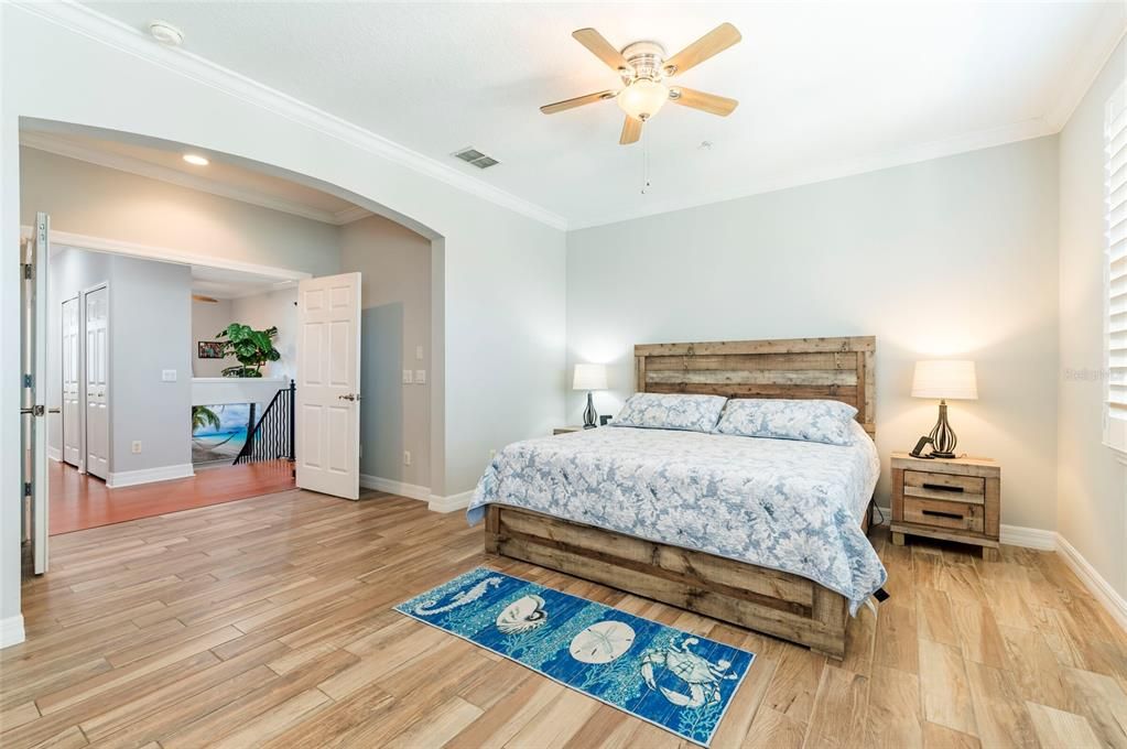 En Venta: $1,250,000 (3 camas, 3 baños, 2873 Pies cuadrados)