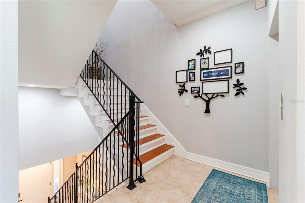 En Venta: $1,250,000 (3 camas, 3 baños, 2873 Pies cuadrados)