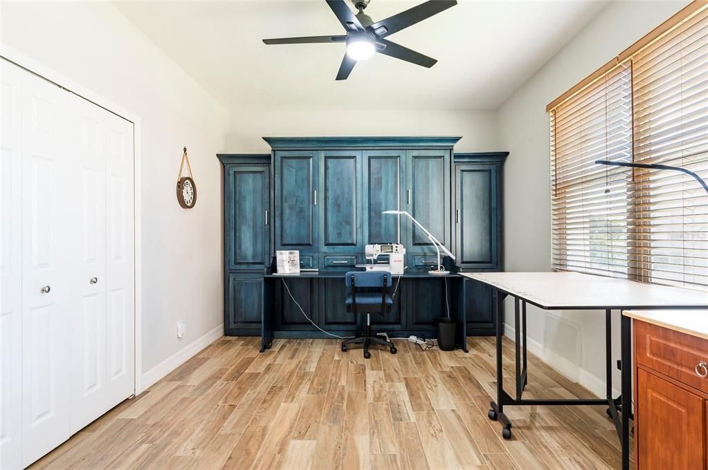 En Venta: $1,250,000 (3 camas, 3 baños, 2873 Pies cuadrados)