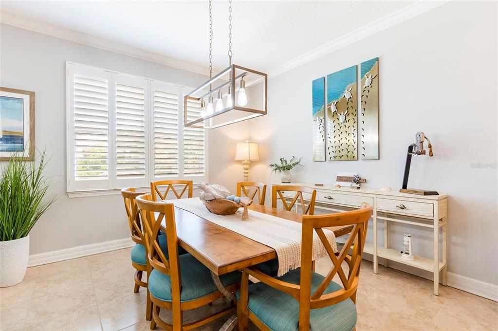 En Venta: $1,250,000 (3 camas, 3 baños, 2873 Pies cuadrados)