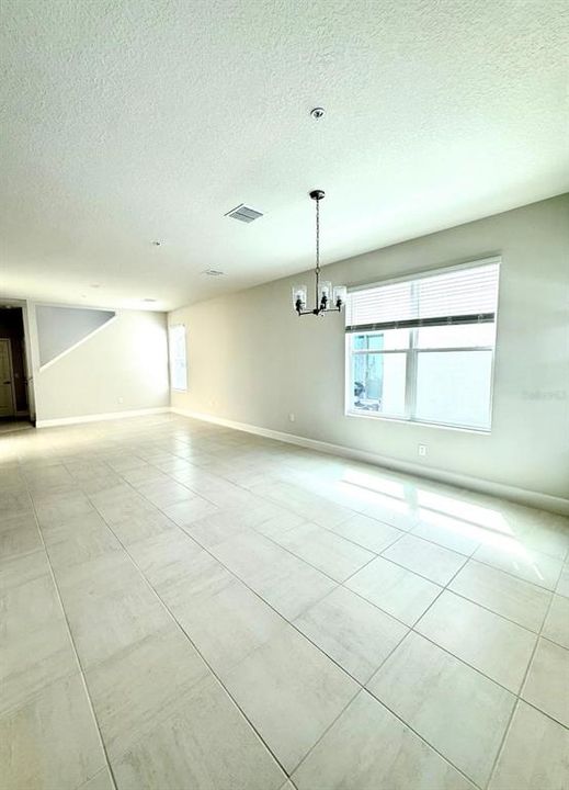 For Rent: $2,850 (4 beds, 2 baths, 2208 Square Feet)