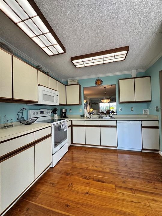 En Renta: $3,000 (2 camas, 3 baños, 1728 Pies cuadrados)