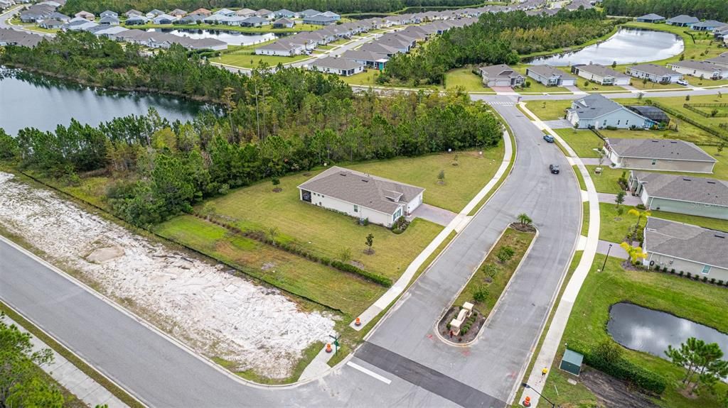 For Sale: $477,700 (3 beds, 2 baths, 2034 Square Feet)