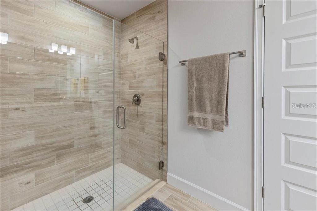 For Sale: $599,999 (4 beds, 2 baths, 1762 Square Feet)