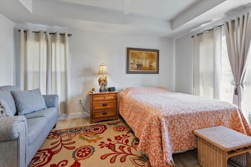 For Sale: $599,999 (4 beds, 2 baths, 1762 Square Feet)