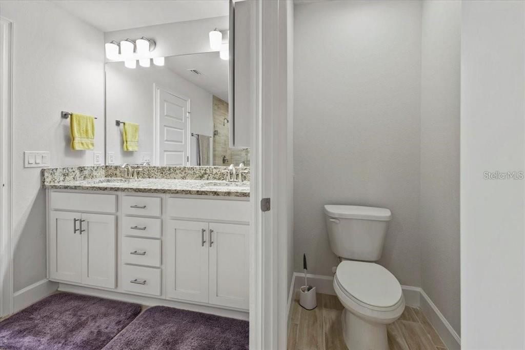 For Sale: $599,999 (4 beds, 2 baths, 1762 Square Feet)