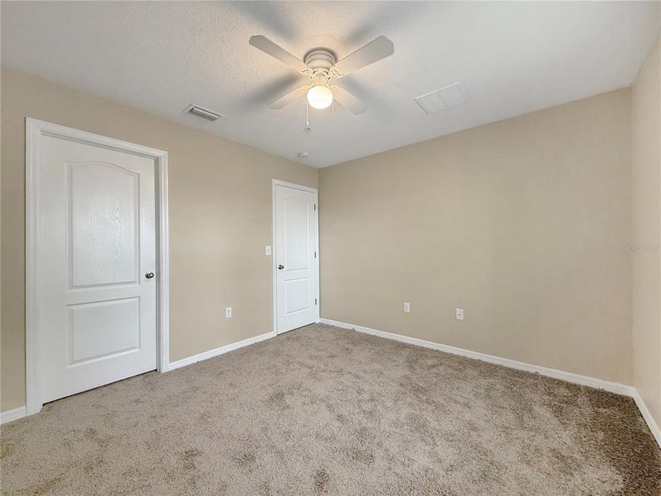 En Venta: $309,000 (3 camas, 2 baños, 1897 Pies cuadrados)