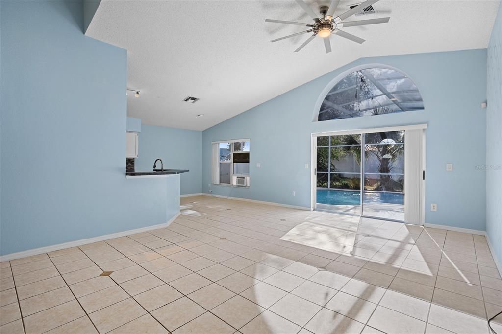 Active With Contract: $399,990 (4 beds, 2 baths, 1910 Square Feet)