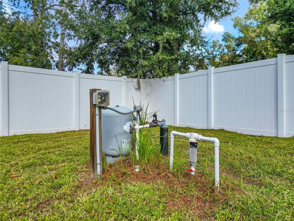 For Sale: $269,000 (3 beds, 2 baths, 1284 Square Feet)