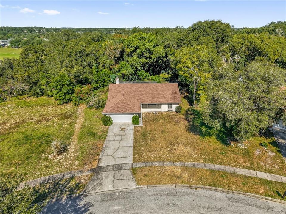 合同活跃: $2,500 (3 贝兹, 2 浴室, 1582 平方英尺)