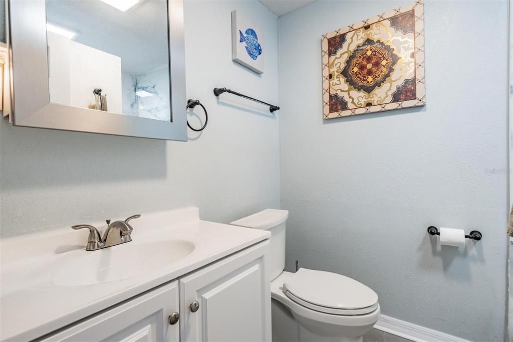 For Sale: $384,000 (3 beds, 2 baths, 1272 Square Feet)