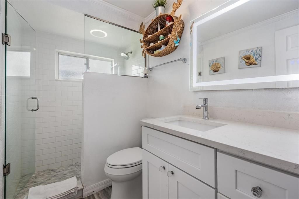 For Sale: $384,000 (3 beds, 2 baths, 1272 Square Feet)