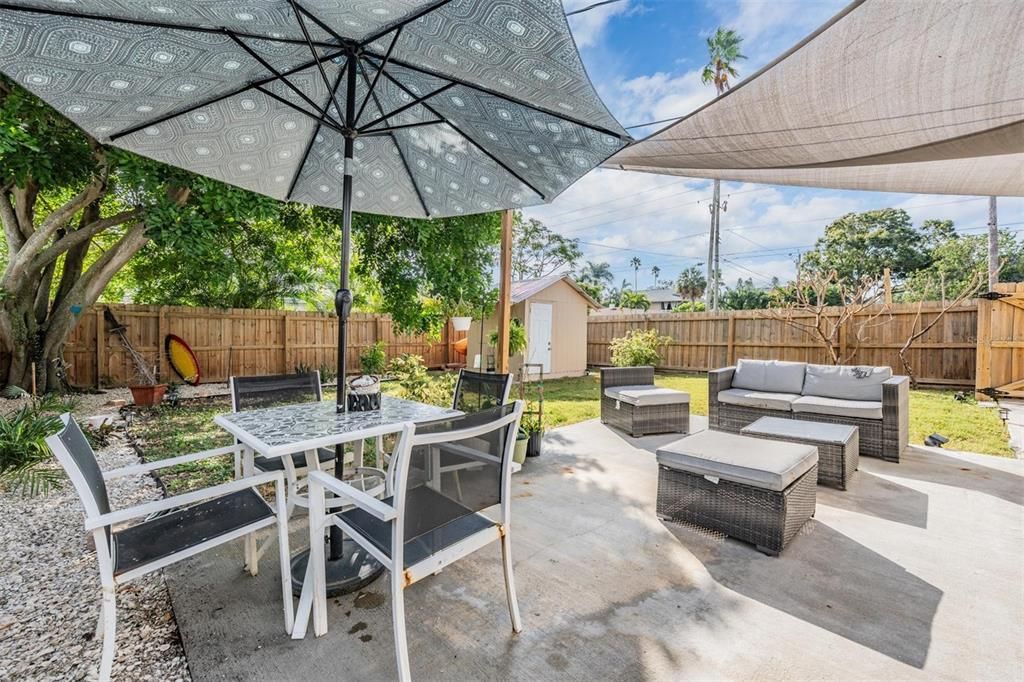 For Sale: $384,000 (3 beds, 2 baths, 1272 Square Feet)