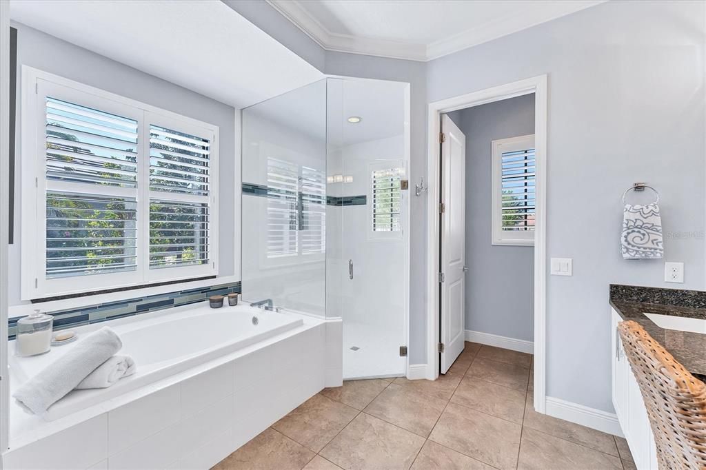 For Rent: $6,500 (3 beds, 3 baths, 2489 Square Feet)