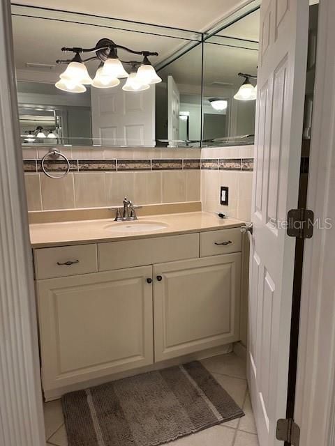 For Rent: $4,350 (2 beds, 2 baths, 1295 Square Feet)