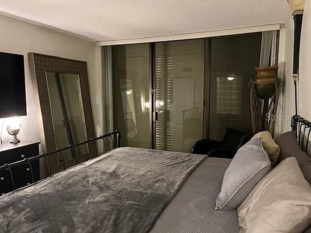 For Rent: $4,350 (2 beds, 2 baths, 1295 Square Feet)