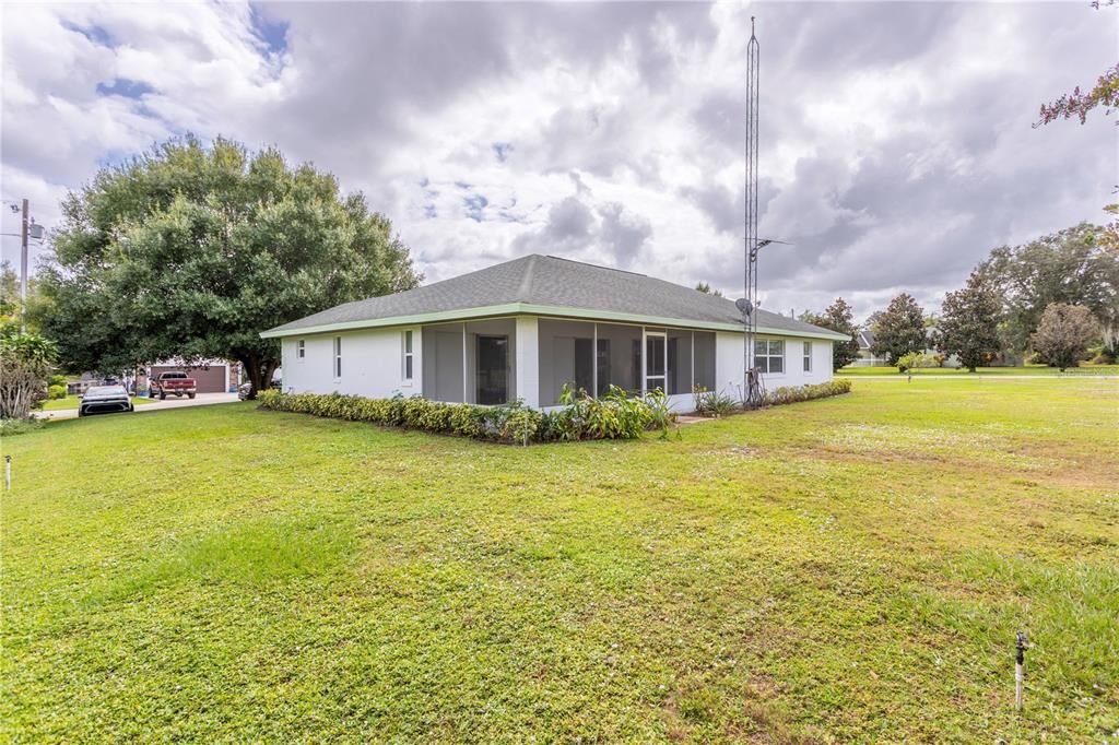 En Venta: $310,000 (3 camas, 2 baños, 1847 Pies cuadrados)