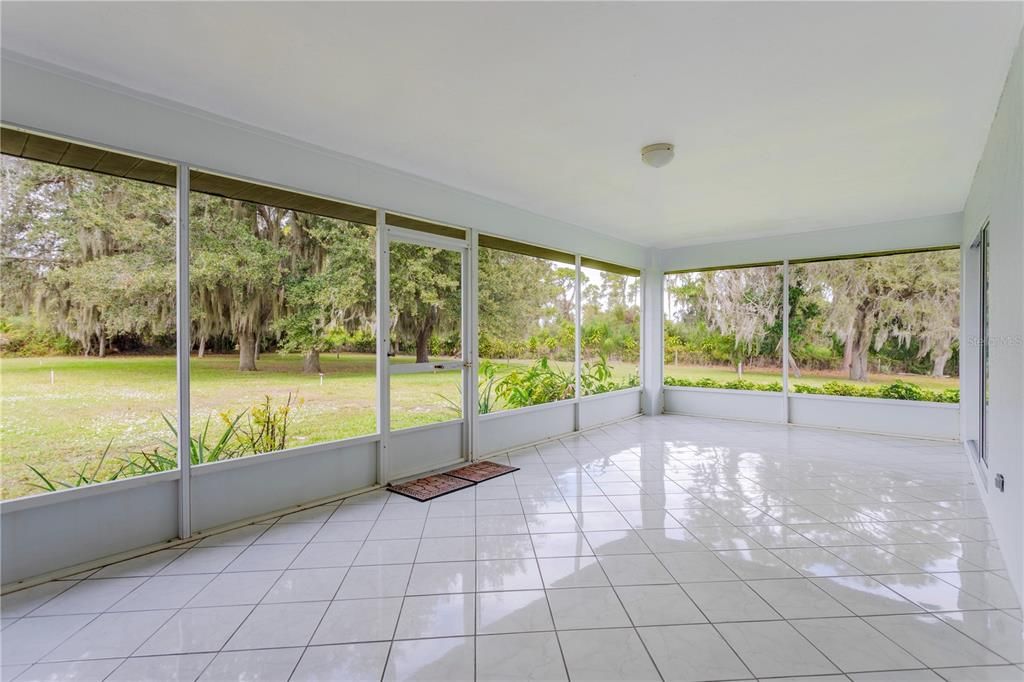 En Venta: $310,000 (3 camas, 2 baños, 1847 Pies cuadrados)