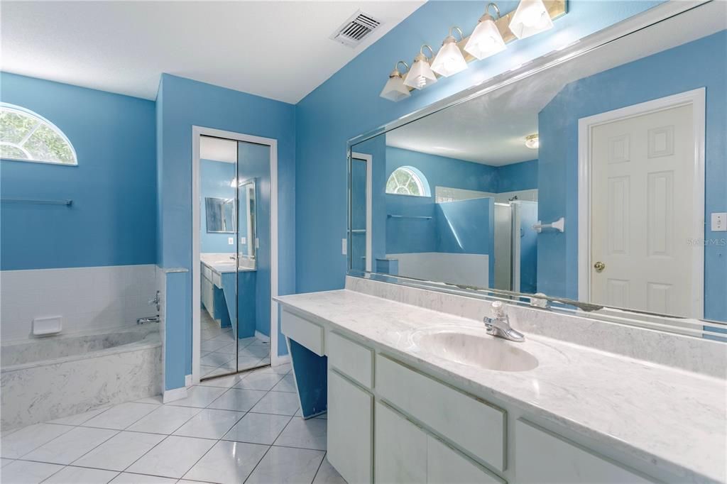 En Venta: $310,000 (3 camas, 2 baños, 1847 Pies cuadrados)