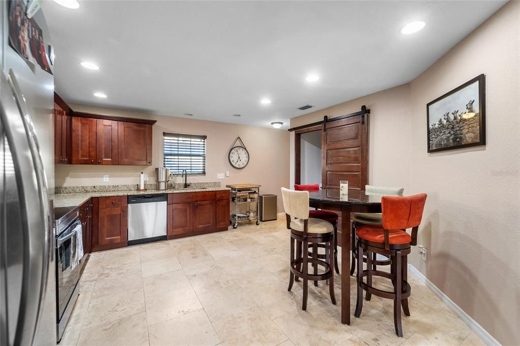 For Sale: $445,900 (3 beds, 2 baths, 1392 Square Feet)
