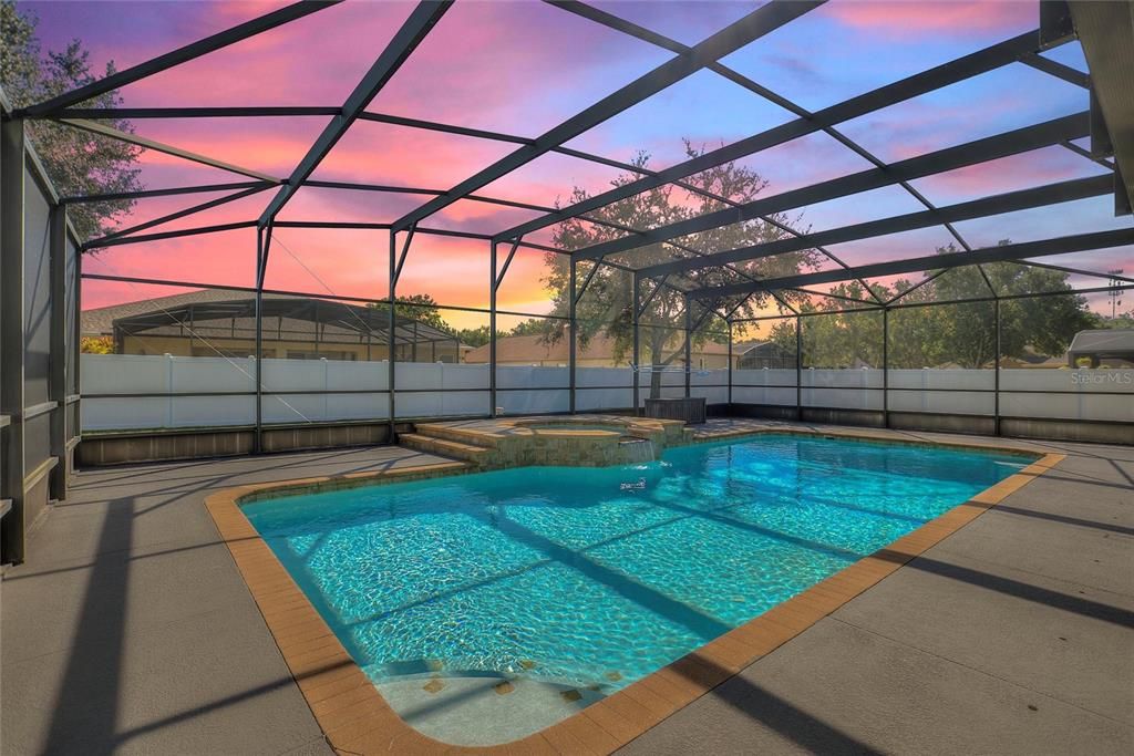 For Sale: $764,900 (5 beds, 4 baths, 5344 Square Feet)