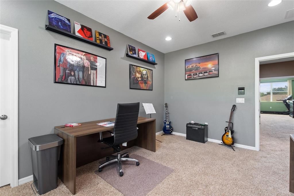 For Sale: $764,900 (5 beds, 4 baths, 5344 Square Feet)