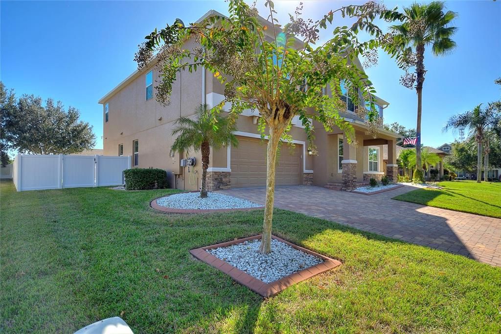 For Sale: $764,900 (5 beds, 4 baths, 5344 Square Feet)