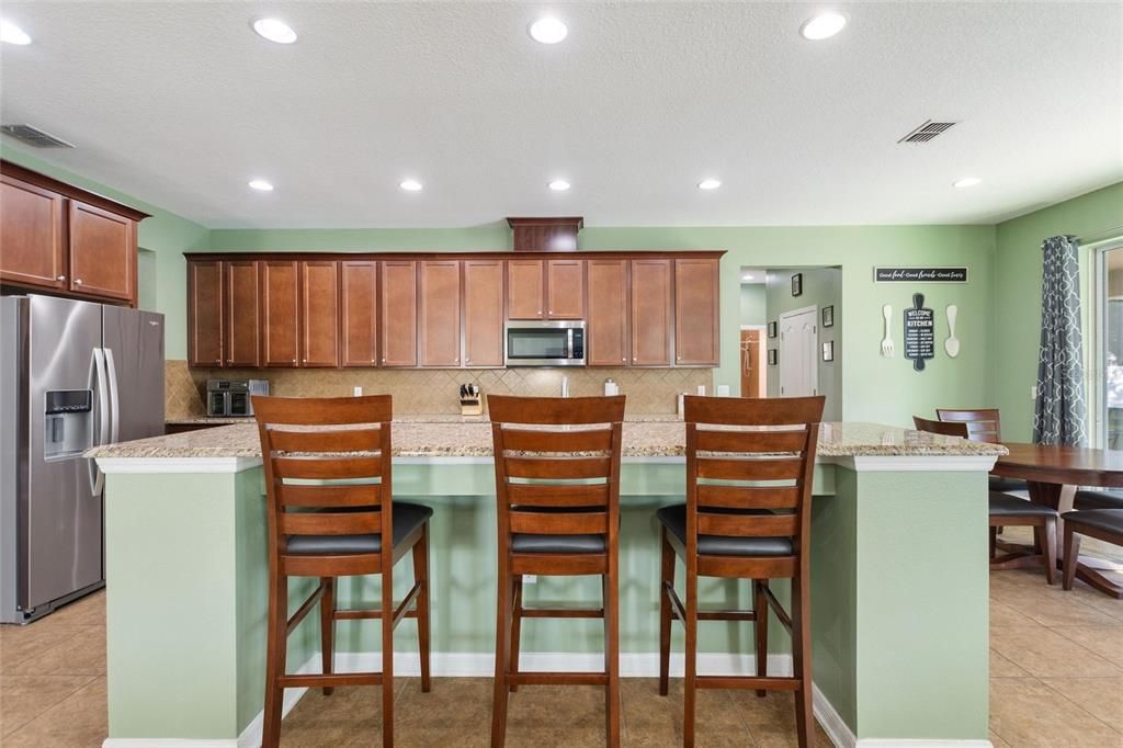 For Sale: $764,900 (5 beds, 4 baths, 5344 Square Feet)